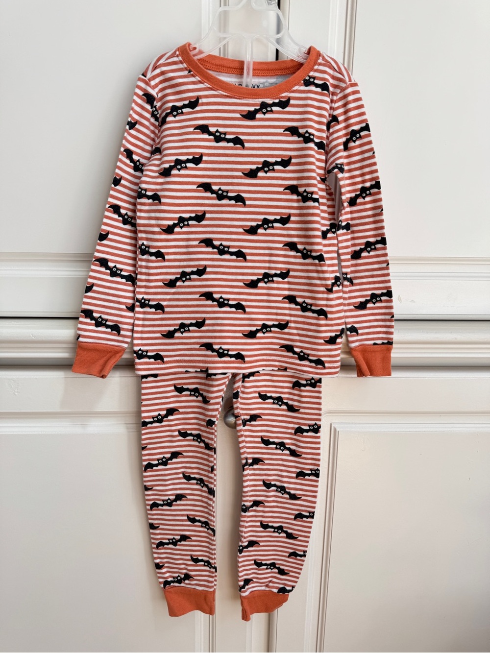 Old Navy Unisex Halloween Bat Orange and White Striped Pajama PJ Set Size 5T